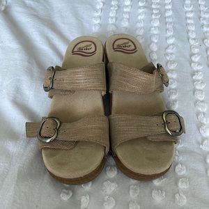 Dansko tan sandal size 37